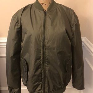 Men’s green Flight/bomber jacket